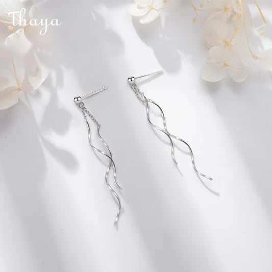Thaya 925 Silver Spiral Line Earrings